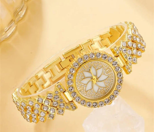 Fancy Bracelet Anaalogue Watch